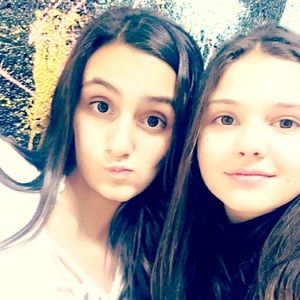 Meet your Posher, Bella